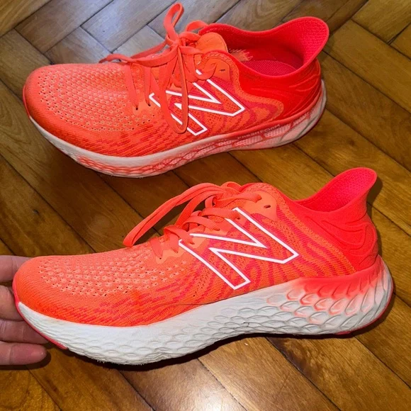 New Balance Fresh Foam Neon Orange Running Shoes - Picture 6 of 6